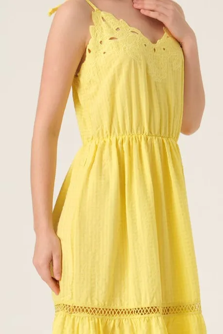 LACE TIERED CHECKERED DRESS