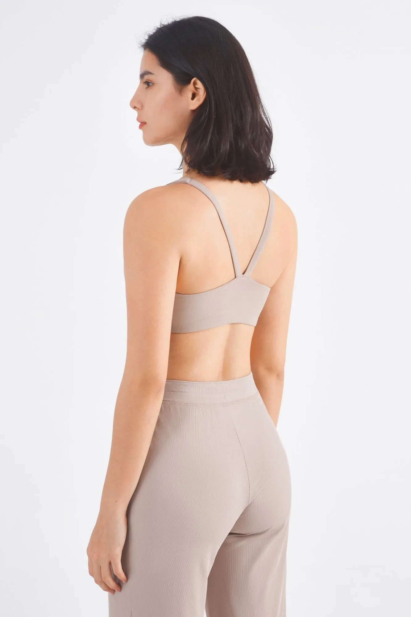 Ribbed Y-Back Sports Bra & Wide-Leg Yoga Pants Set