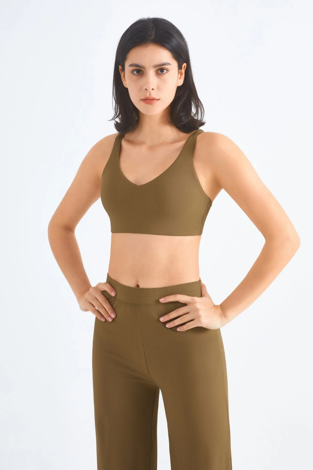 Ribbed Y-Back Sports Bra & Wide-Leg Yoga Pants Set