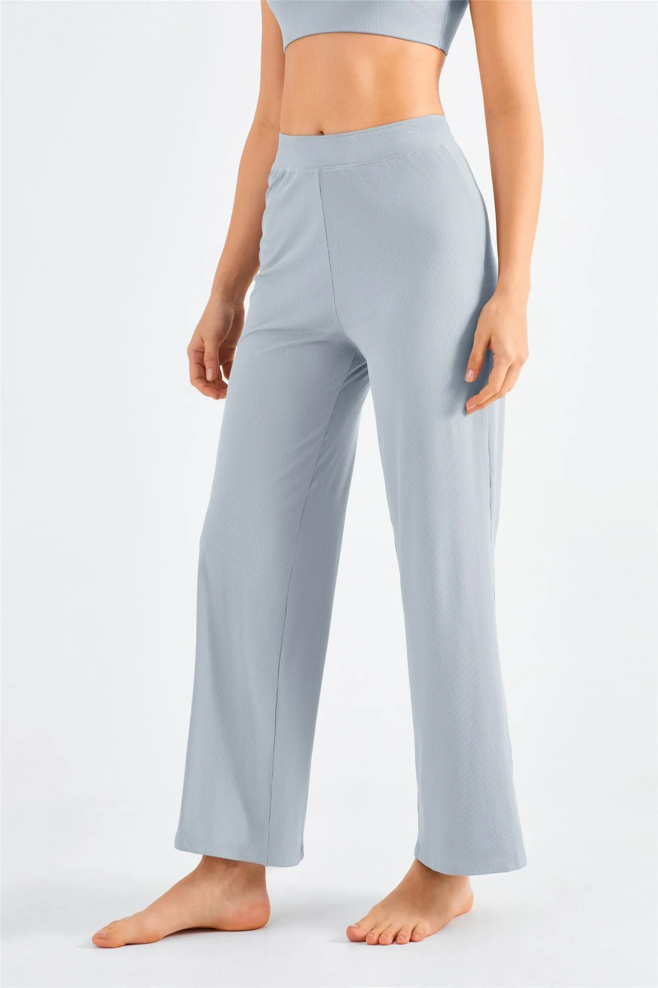 Ribbed Y-Back Sports Bra & Wide-Leg Yoga Pants Set