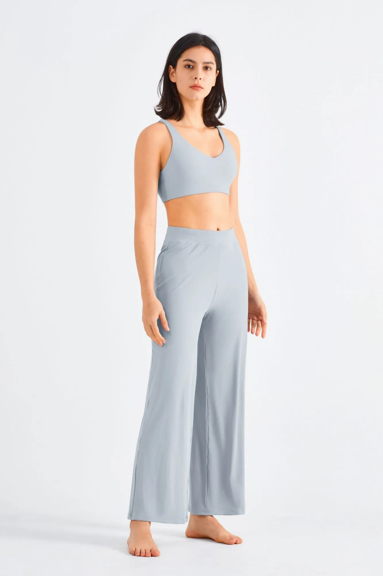 Ribbed Y-Back Sports Bra & Wide-Leg Yoga Pants Set