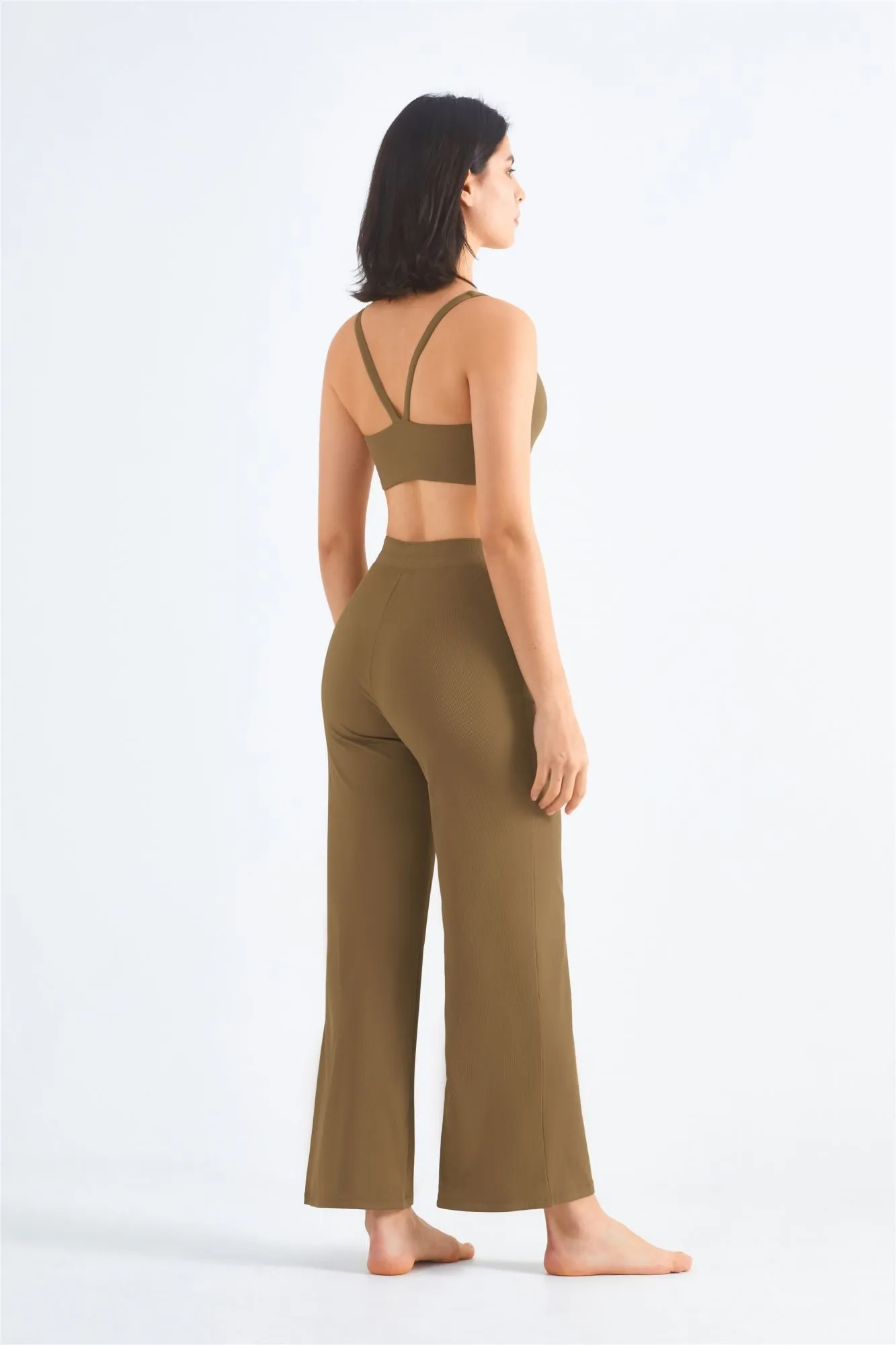 Ribbed Y-Back Sports Bra & Wide-Leg Yoga Pants Set