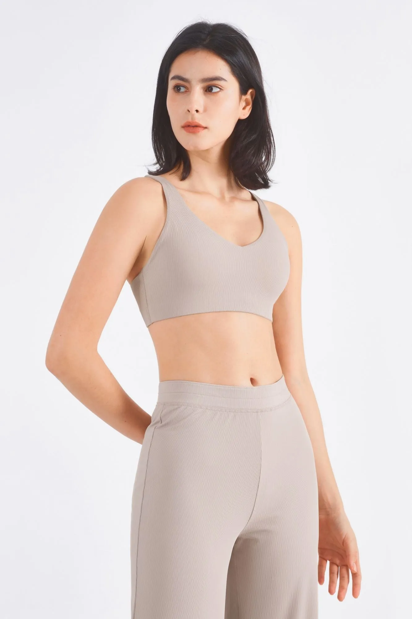 Ribbed Y-Back Sports Bra & Wide-Leg Yoga Pants Set