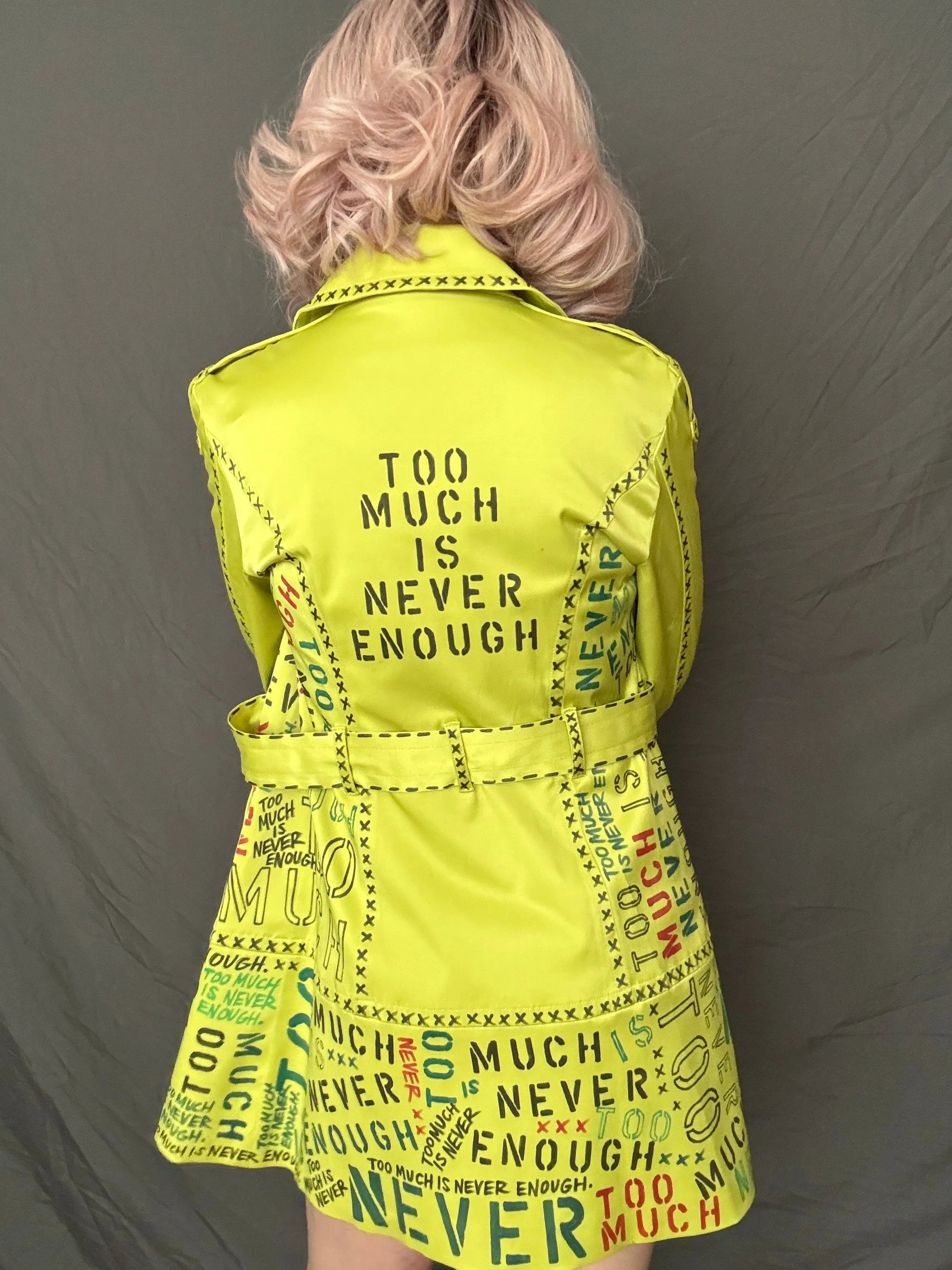 TOO MUCH IS NEVER ENOUGH Womens Chartreuse Trench Coat, Small